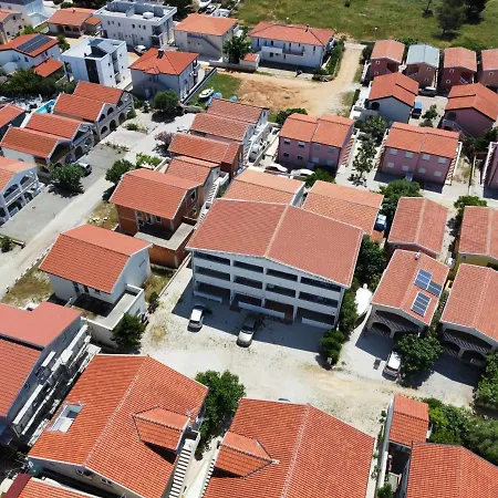 By The Sea Vir - 21081 Apartment Zadar