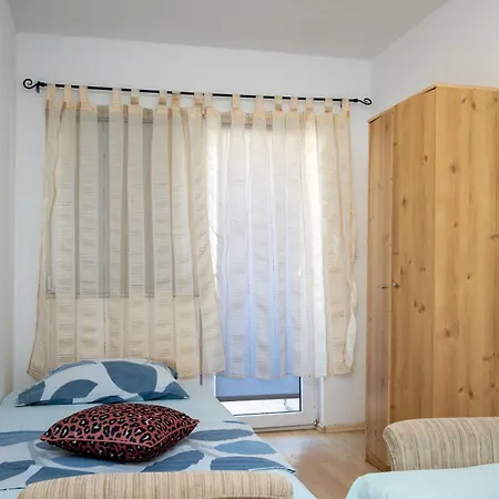 Apartamento By The Sea Vir - 21081