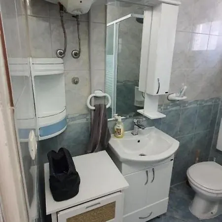 Apartment By The Sea Vir - 21081 *