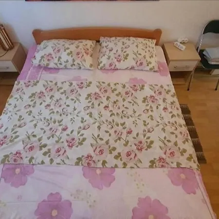 Apartment By The Sea Vir - 21081 *