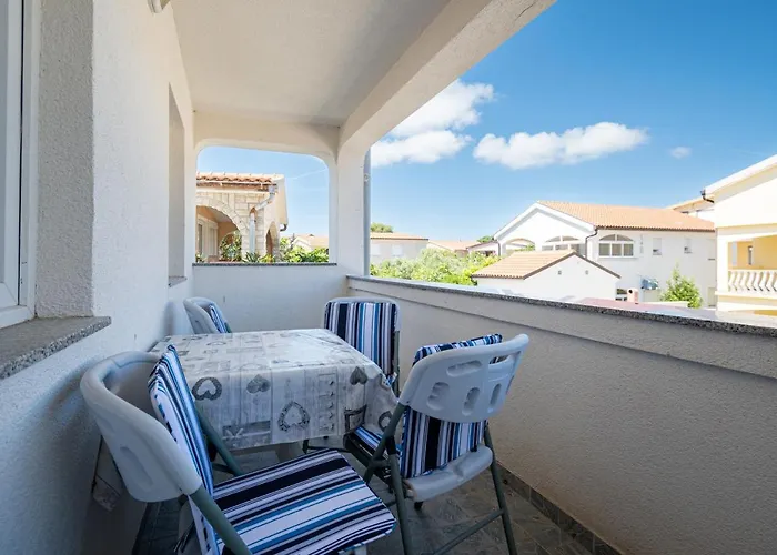By The Sea Vir - 21081 Apartman
