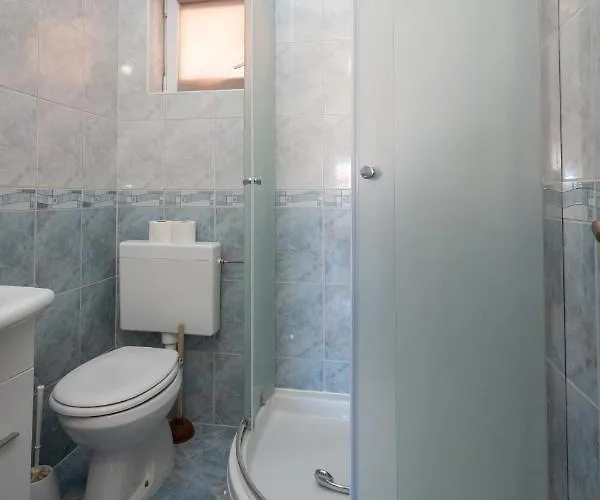 Appartement By The Sea Vir - 21081